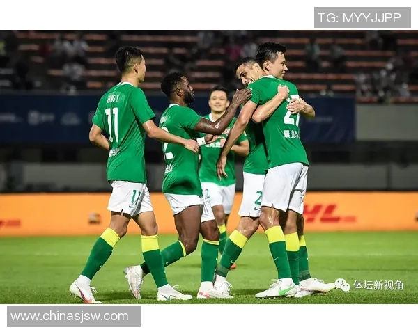 杭州足球队强势领跑大满贯积分榜积65分展现冠军实力